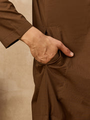 Men’s Brown Arabic Thobe with Mandarin Collar