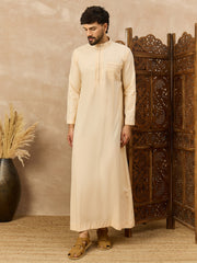 Men’s Cream Thobe with Mandarin Collar and Front Detailing