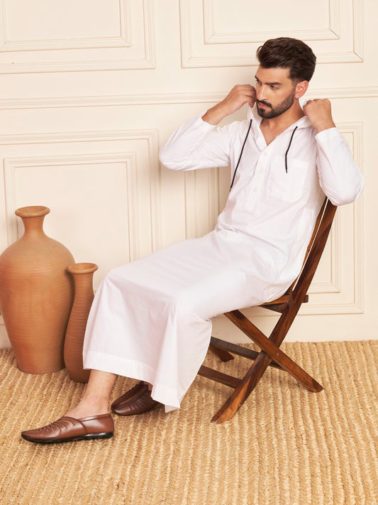 Men’s White Arabic Thobe with Attached Hood