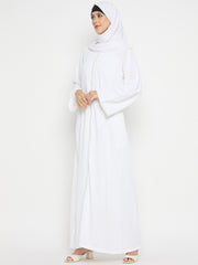 Embroidery White Abaya Umrah/Hajj with Black Hijab