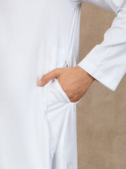 White Cotton Arabic Thobe with Grey Piping Design