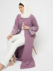 Front Open Kefiyyeh Embroidery Abaya with Black Hijab