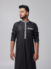 Men's Embroidered Black Arabic Thobe