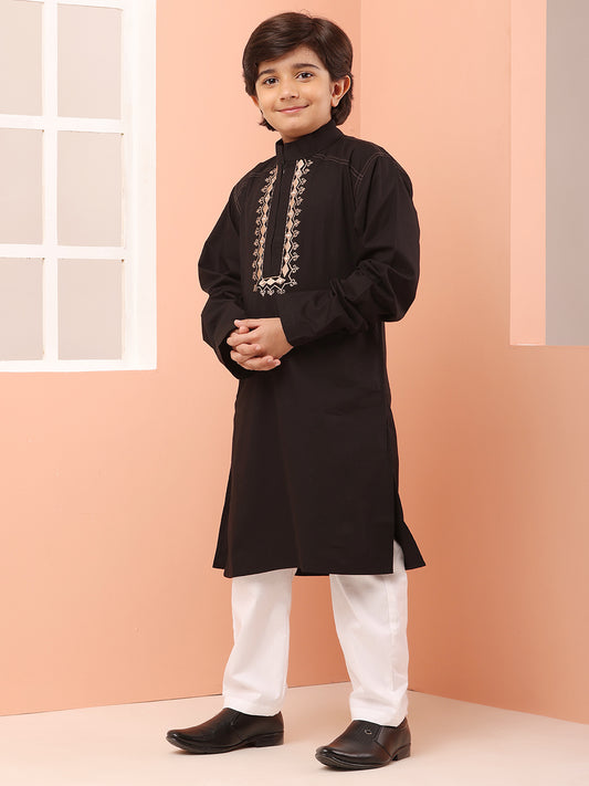 Black Solid Embroidered Zip Closure Kids Boy's Kurta Pajama Set