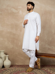 Men's Solid White Cotton Kurta with Mandarin Collar