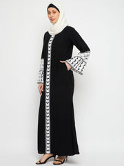 Kefiyyeh Comfotable Embroidery Abaya With Black Hijab