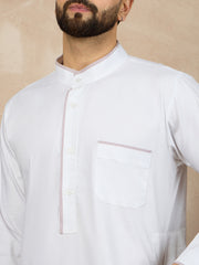 White Solid Mandarin Arabic Cotton Thobe For Men with Piping Detailing