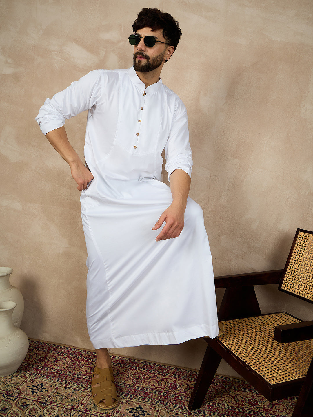 White Solid Arabic Cotton Thobe For Men