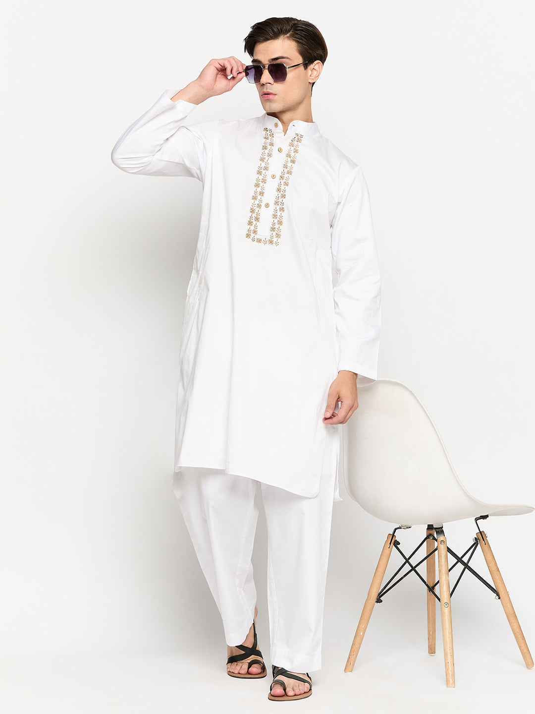 White Solid Embroidery Details Mens Kurta