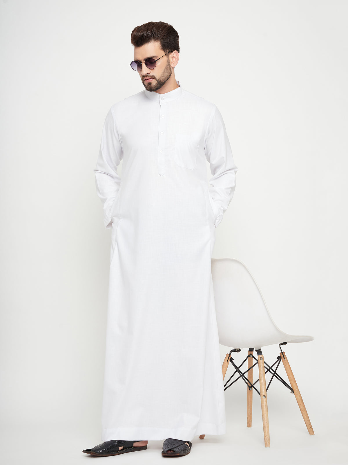 White Plain Arab Thobe / Jubba for Men with Mandarin Collar